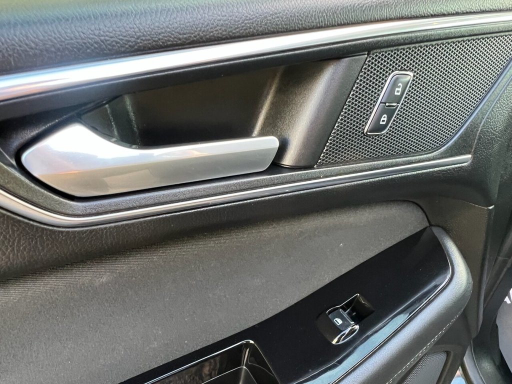 Used Ford S-Max 2017 for sale - 76356903: Photo 32