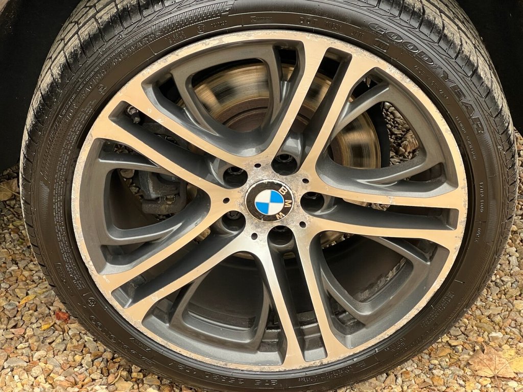 Used BMW X4 2017 for sale - 76338599: Photo 14