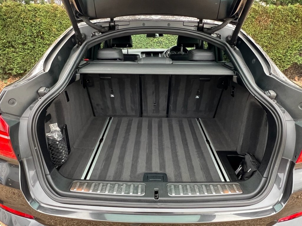 Used BMW X4 2017 for sale - 76338599: Photo 17