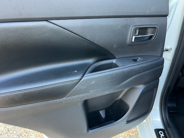 Used Mitsubishi Outlander 2014 for sale - 76068807: Photo 20