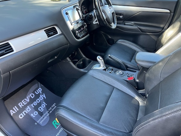 Used Mitsubishi Outlander 2014 for sale - 76068807: Photo 25