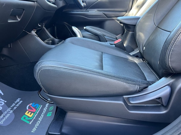 Used Mitsubishi Outlander 2014 for sale - 76068807: Photo 28