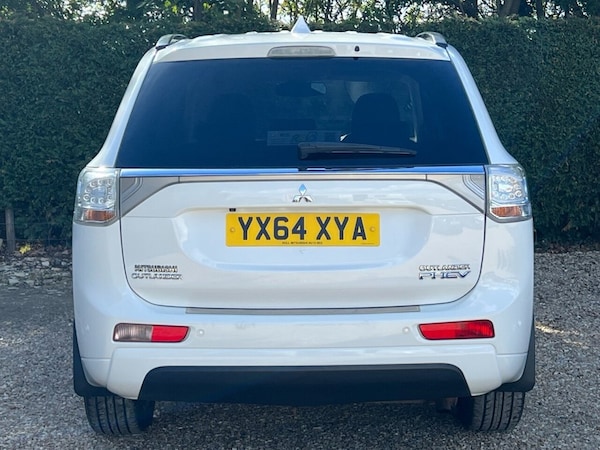 Used Mitsubishi Outlander 2014 for sale - 76068807: Photo 8