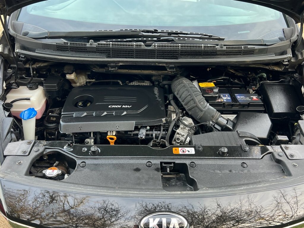 Used Kia Carens 2017 for sale - 76985725: Photo 15