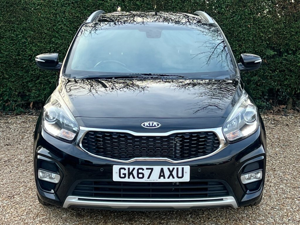 Used Kia Carens 2017 for sale - 76985725: Photo 3