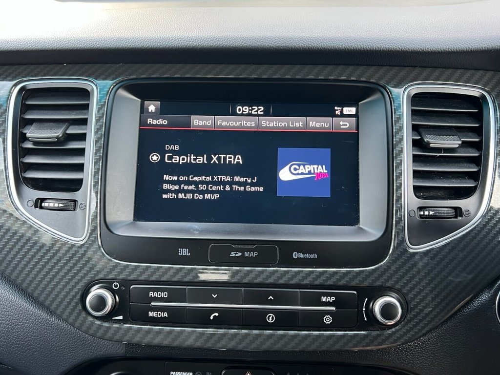 Used Kia Carens 2017 for sale - 76985725: Photo 37