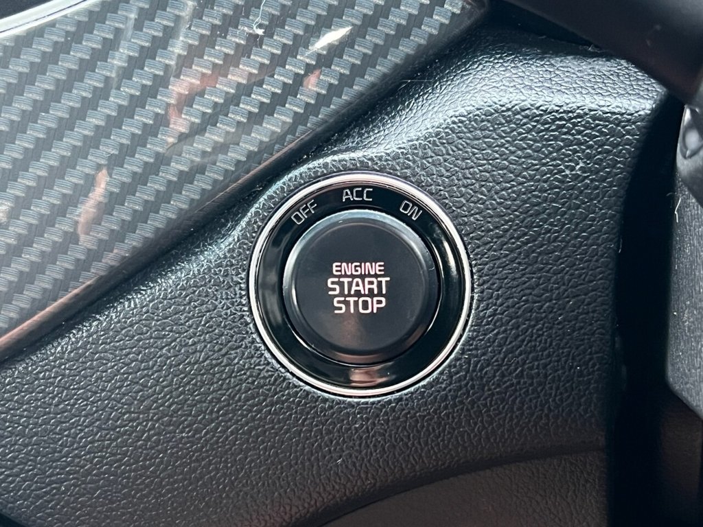 Used Kia Carens 2017 for sale - 76985725: Photo 44