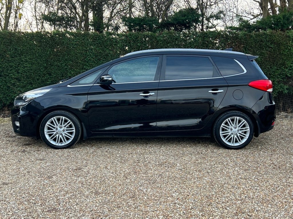 Used Kia Carens 2017 for sale - 76985725: Photo 6