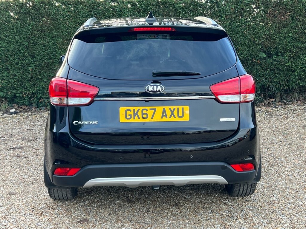 Used Kia Carens 2017 for sale - 76985725: Photo 9