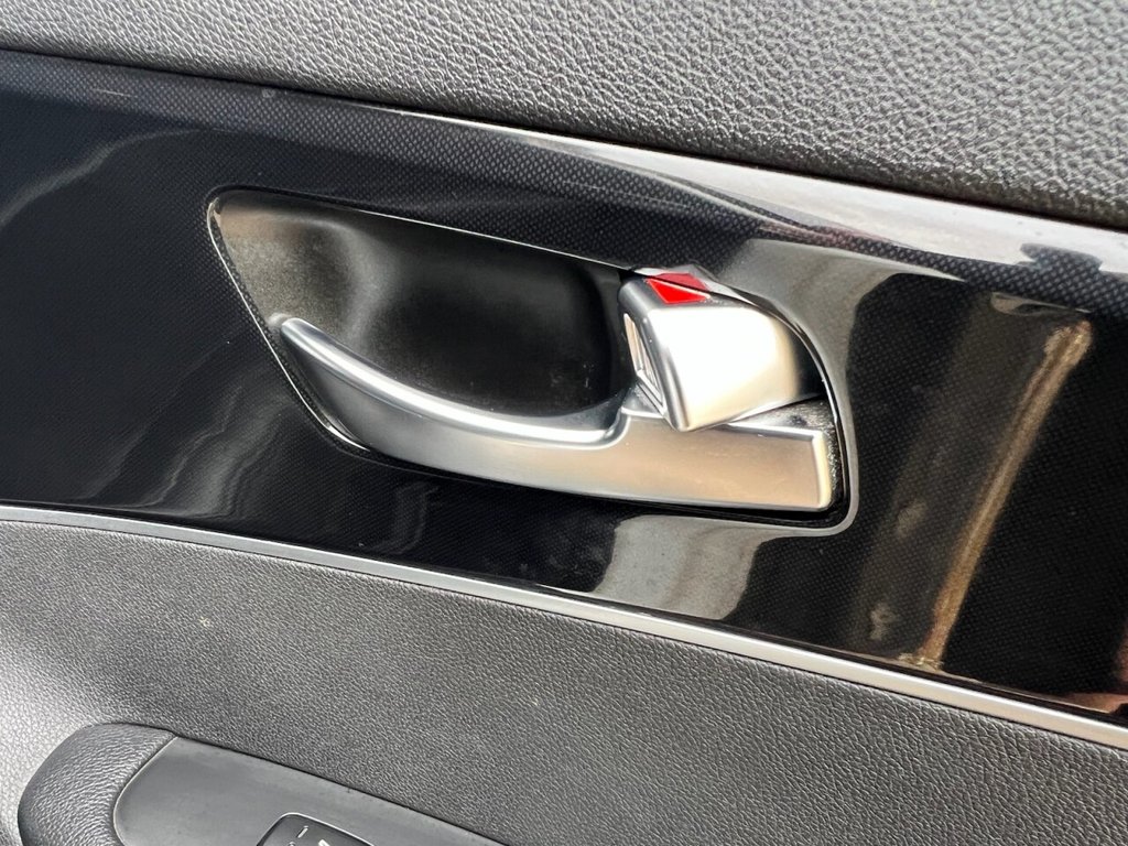 Used Kia Sorento 2016 for sale - 77680841: Photo 27