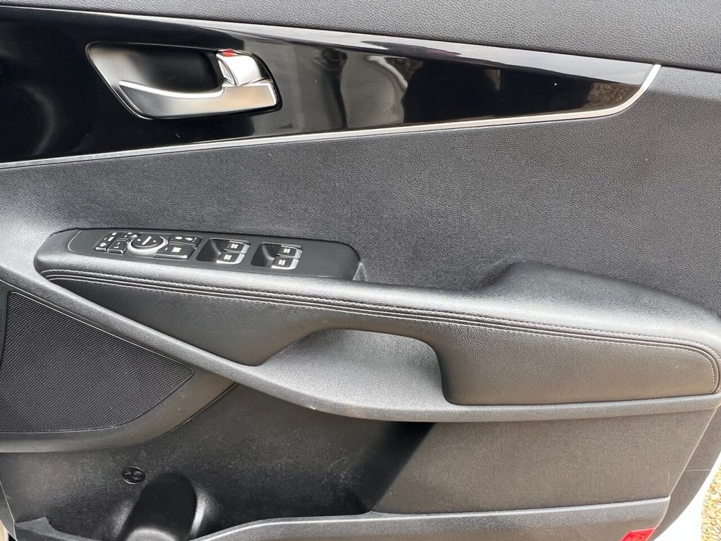 Used Kia Sorento 2016 for sale - 77680841: Photo 34