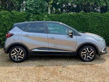Used Renault Captur 2018 for sale - 74795779: Photo