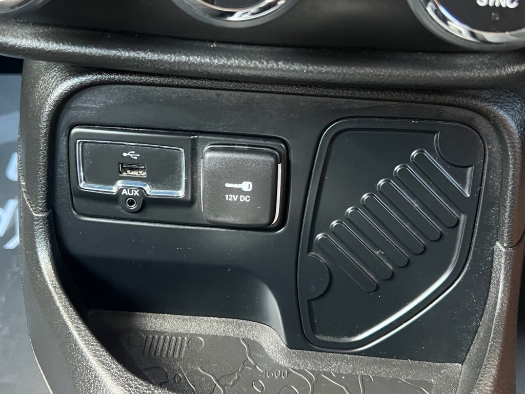 Used Jeep Renegade 2015 for sale - 76080758: Photo 39