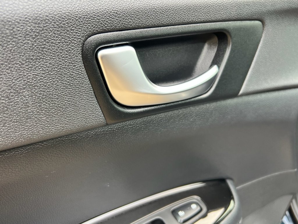 Used Kia Optima 2016 for sale - 76642197: Photo 31