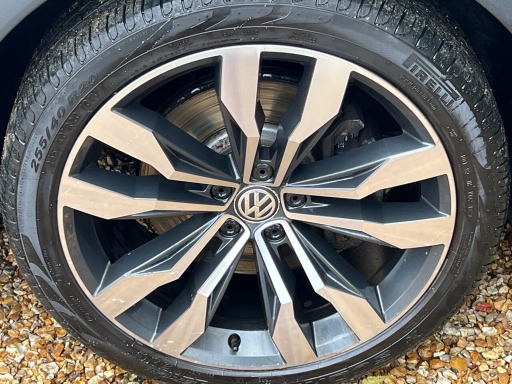 Used Volkswagen Tiguan 2020 for sale - 76338588: Photo 12