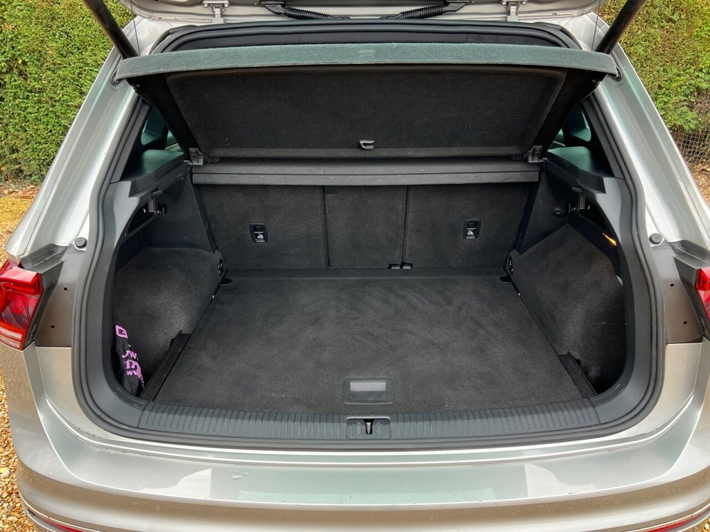 Used Volkswagen Tiguan 2020 for sale - 76338588: Photo 17