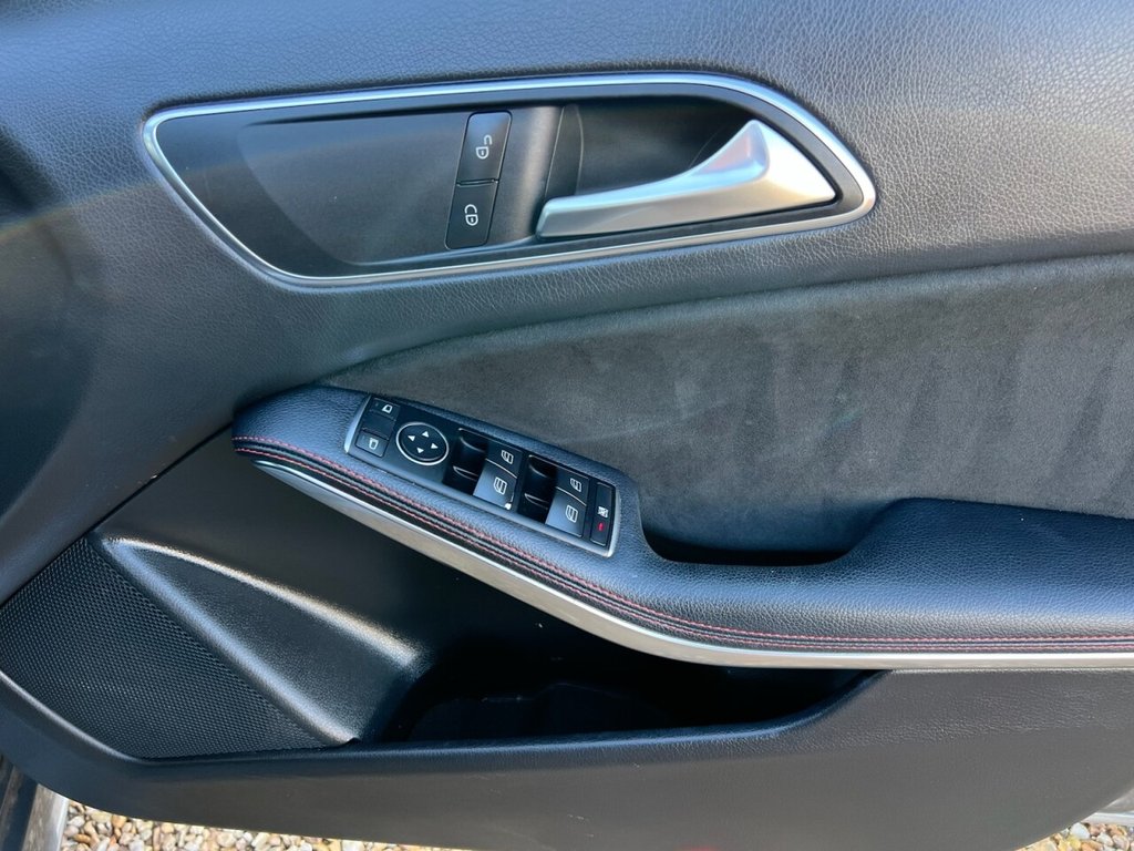 Used Mercedes-Benz A-Class 2017 for sale - 76582354: Photo 31