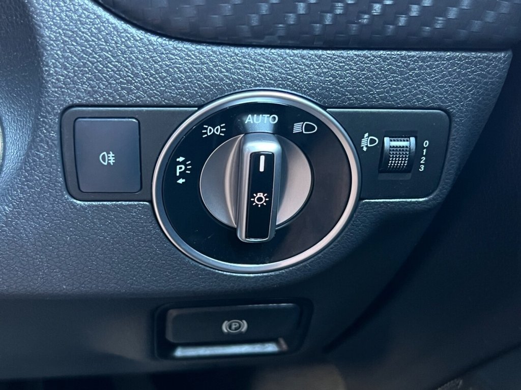 Used Mercedes-Benz A-Class 2017 for sale - 76582354: Photo 48