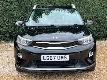 Used Kia Stonic 2017 for sale - 75654615: Photo