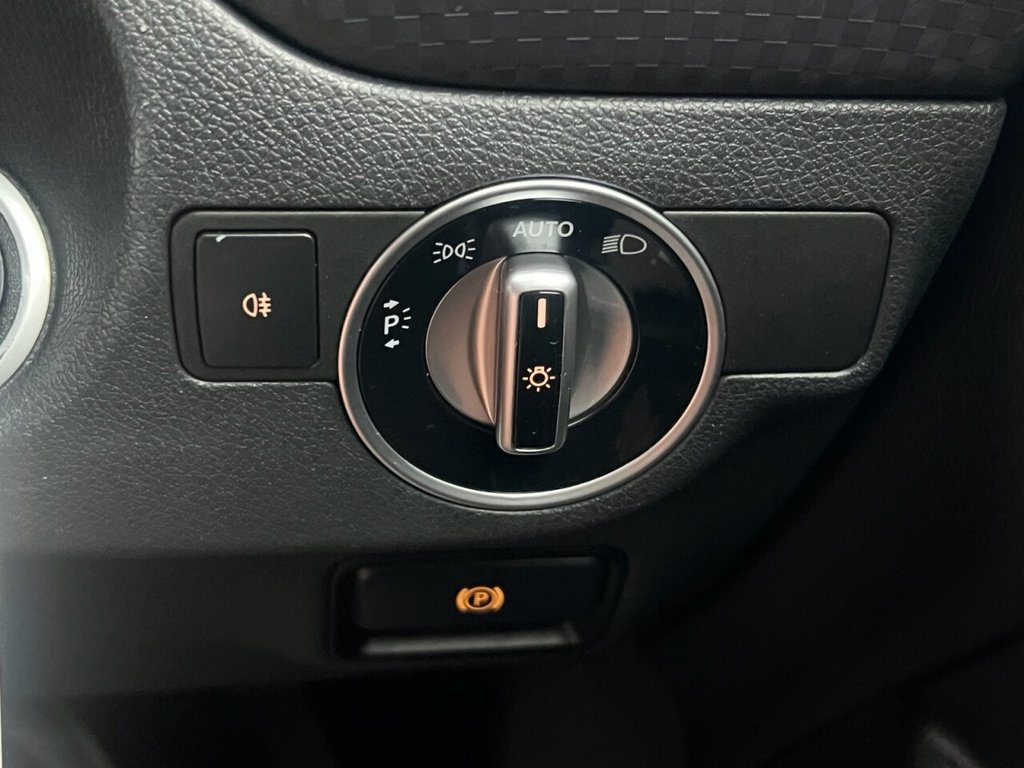 Used Mercedes-Benz A-Class 2016 for sale - 76582380: Photo 48