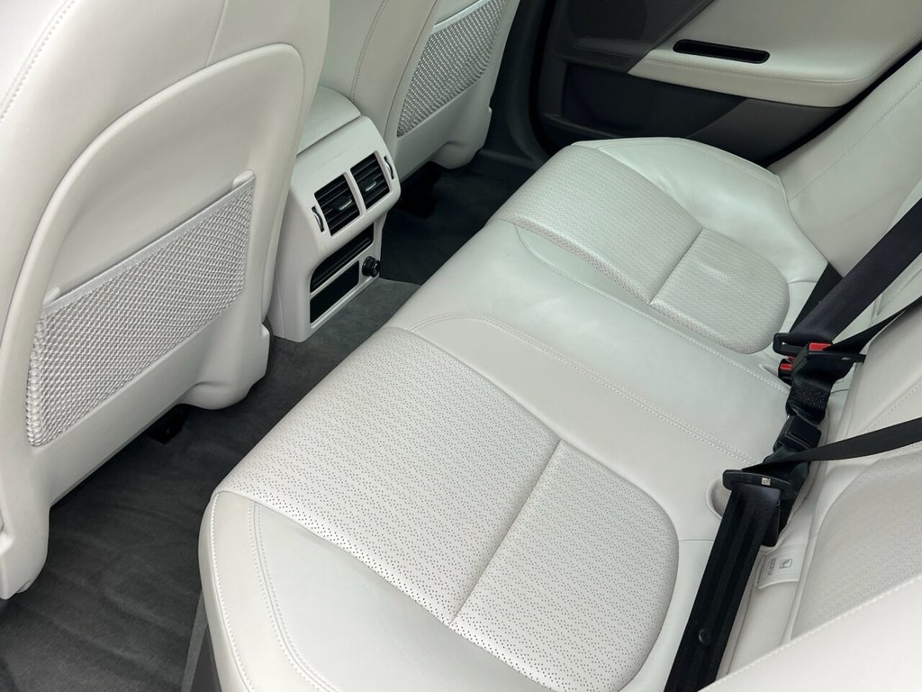 Used Jaguar XE 2015 for sale - 77780662: Photo 20