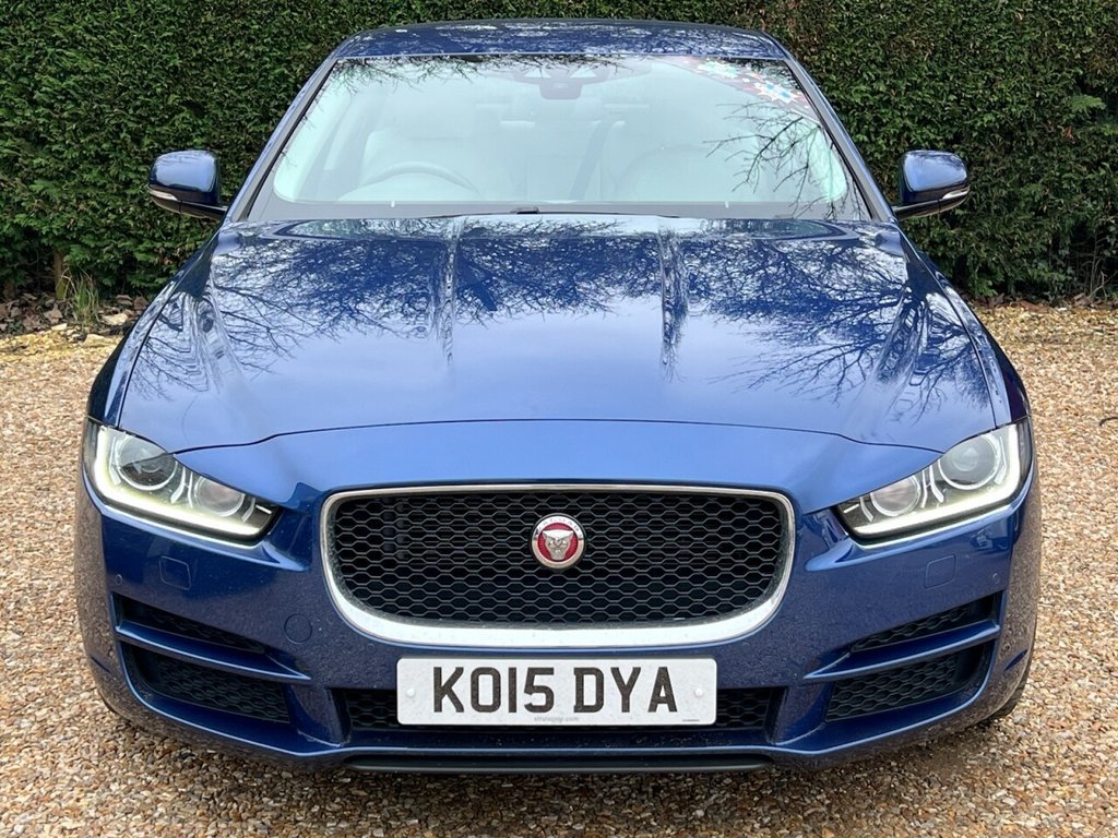 Used Jaguar XE 2015 for sale - 77780662: Photo 3