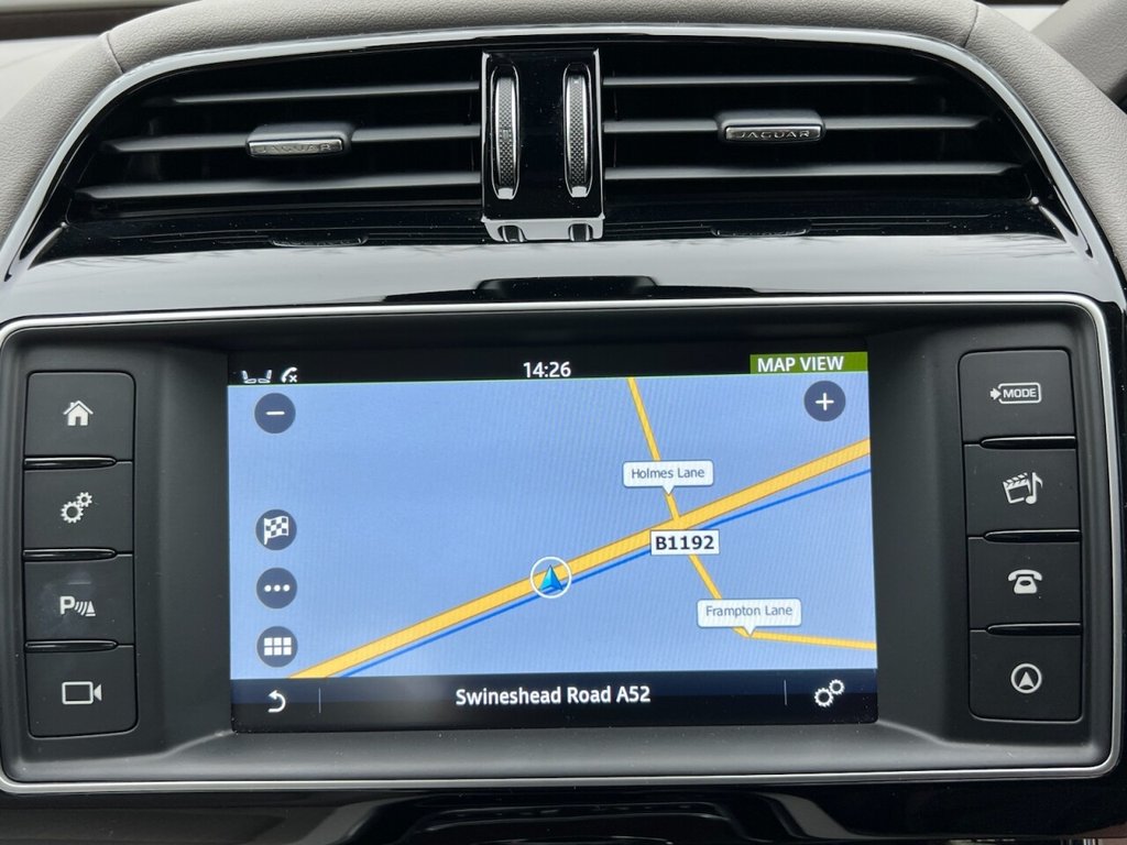 Used Jaguar XE 2015 for sale - 77780662: Photo 42