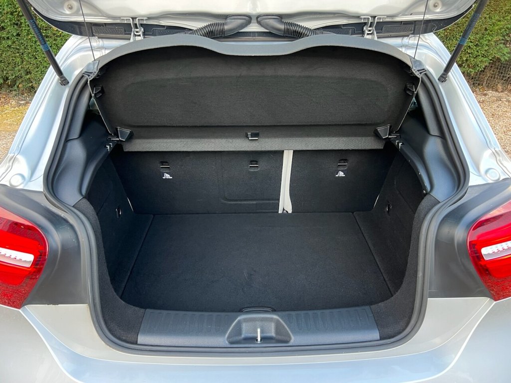 Used Mercedes-Benz A-Class 2017 for sale - 76338648: Photo 17