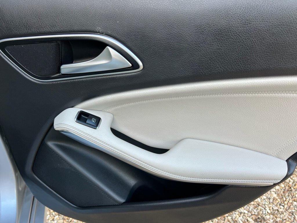 Used Mercedes-Benz A-Class 2017 for sale - 76338648: Photo 23