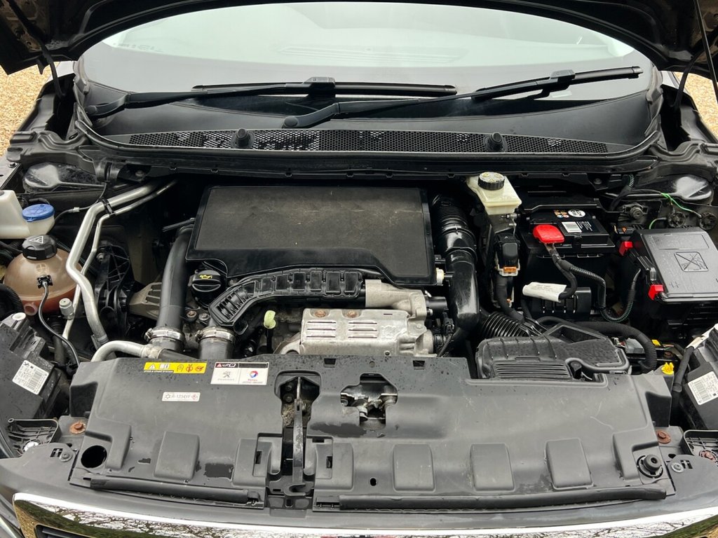 Used Peugeot 308 2018 for sale - 77212945: Photo 15