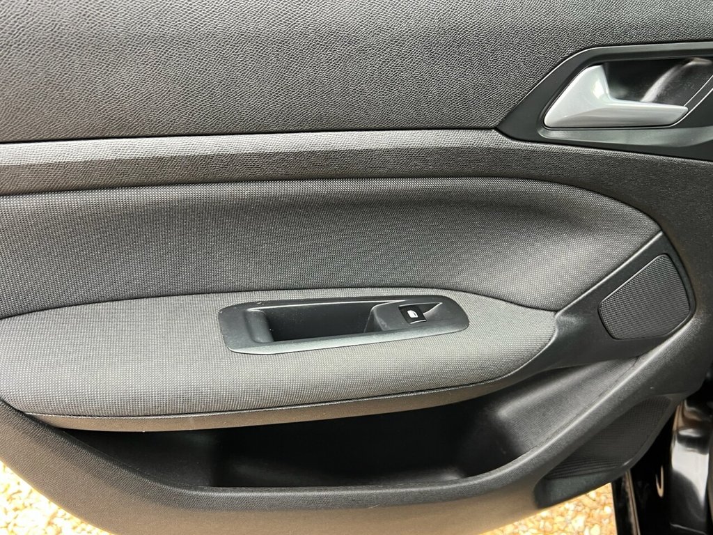 Used Peugeot 308 2018 for sale - 77212945: Photo 20