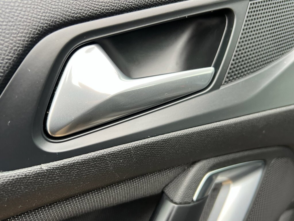 Used Peugeot 308 2018 for sale - 77212945: Photo 30