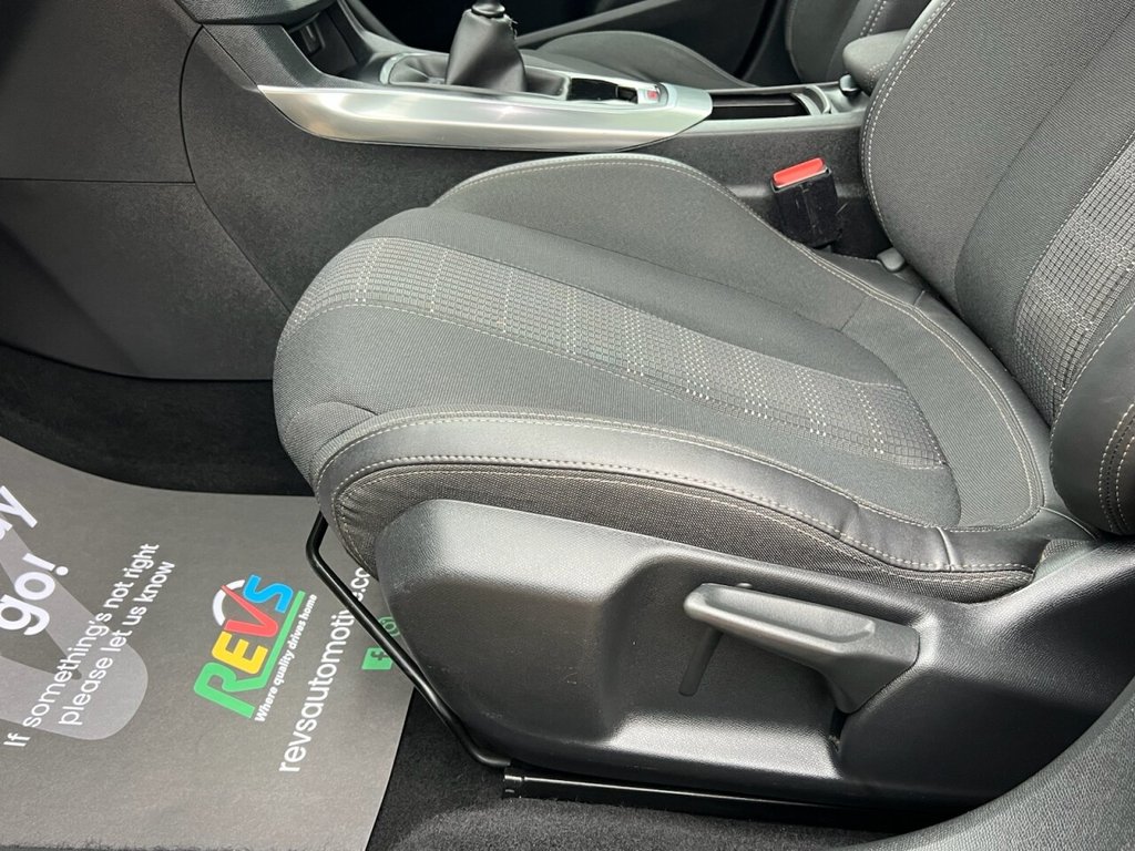 Used Peugeot 308 2018 for sale - 77212945: Photo 31