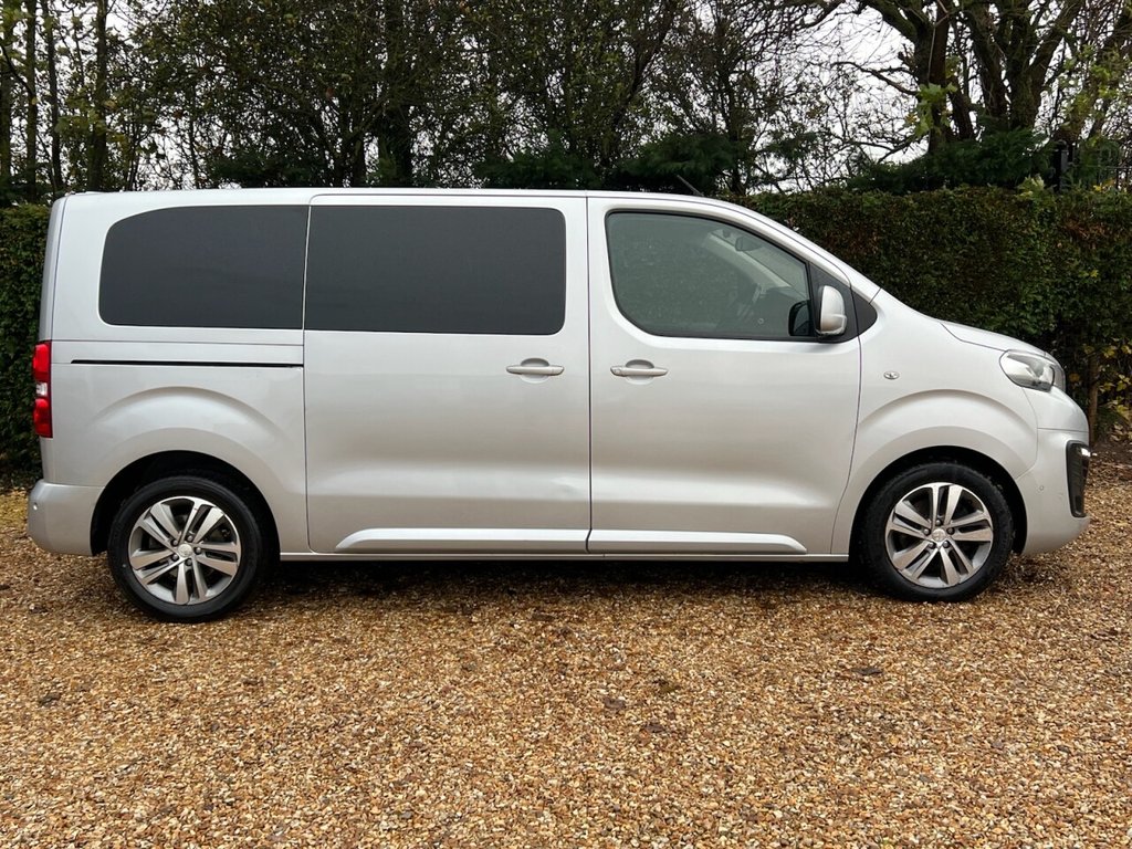 Used Peugeot Traveller 2019 for sale - 76338639: Photo 5
