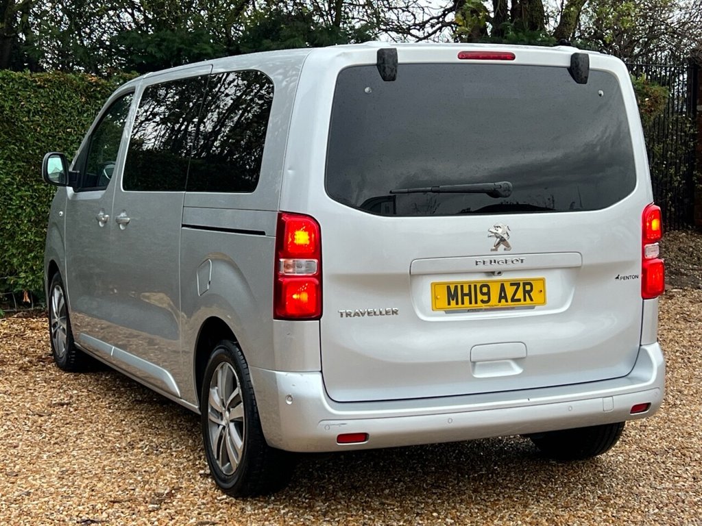 Used Peugeot Traveller 2019 for sale - 76338639: Photo 8