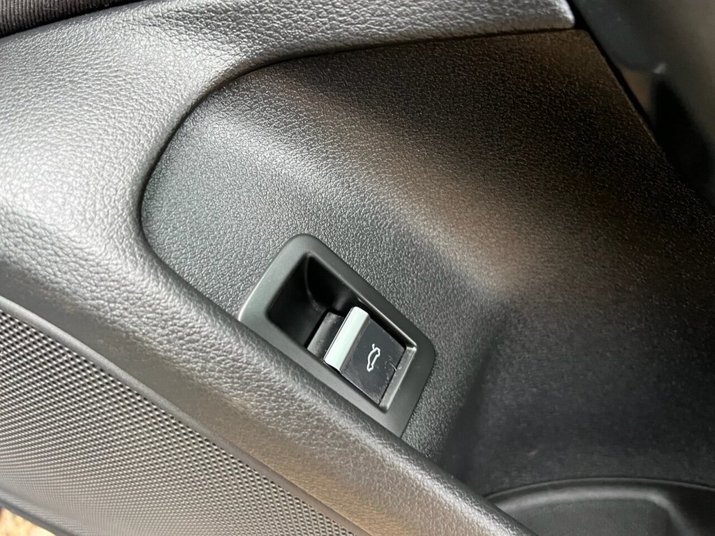 Used Audi A4 2017 for sale - 76724225: Photo 36