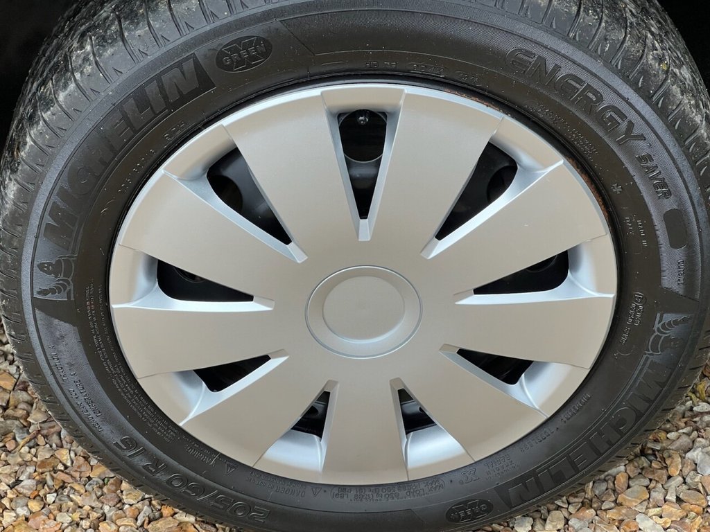 Used Vauxhall Combo Life 2018 for sale - 76223987: Photo 15