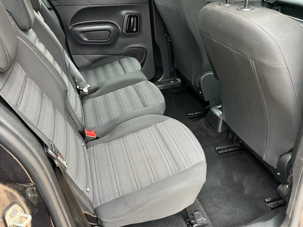 Used Vauxhall Combo Life 2018 for sale - 76223987: Photo 18