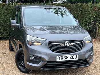 Vauxhall - Combo Life