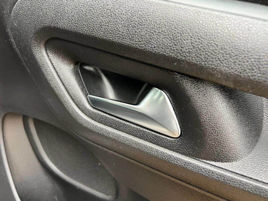 Used Vauxhall Combo Life 2018 for sale - 76223987: Photo 28