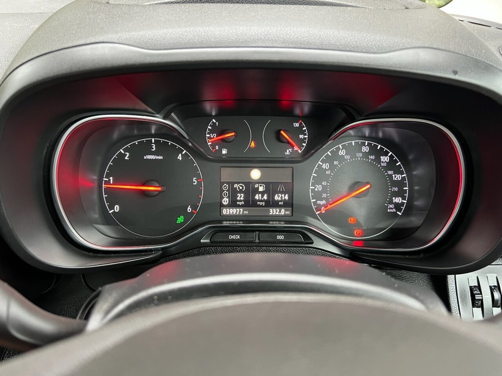 Used Vauxhall Combo Life 2018 for sale - 76223987: Photo 31