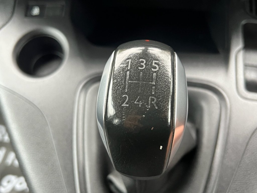 Used Vauxhall Combo Life 2018 for sale - 76223987: Photo 37