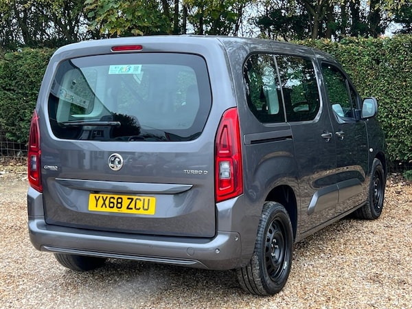 Used Vauxhall Combo Life 2018 for sale - 76223987: Photo 5