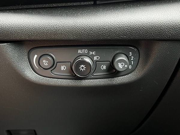 Used Vauxhall Insignia 2018 for sale - 76068654: Photo 49