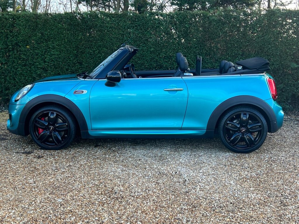 Used MINI Convertible 2019 for sale - 76338591: Photo 15