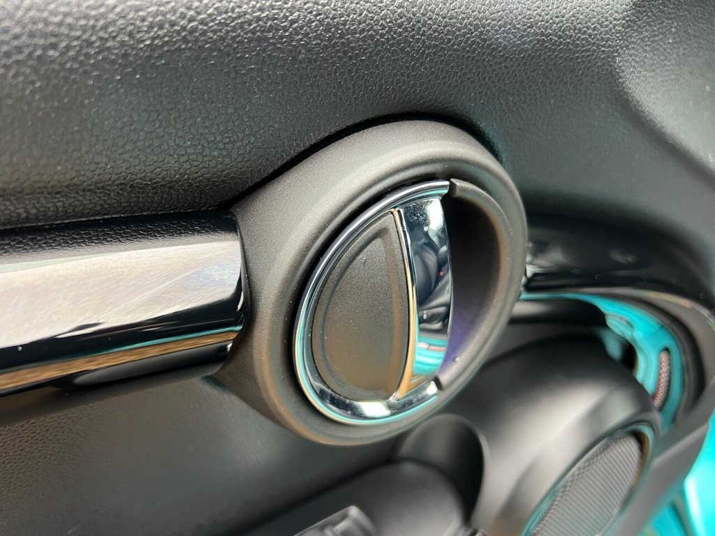 Used MINI Convertible 2019 for sale - 76338591: Photo 33