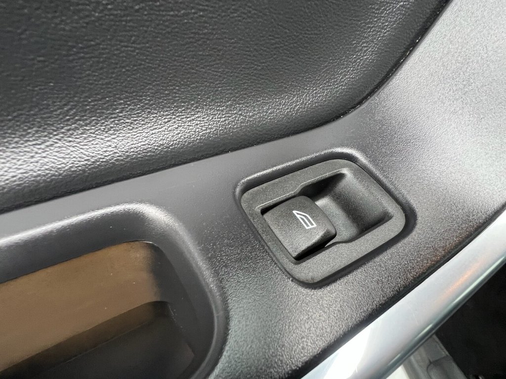 Used Volvo XC60 2015 for sale - 77212555: Photo 21