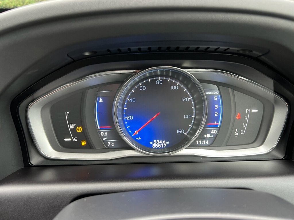 Used Volvo XC60 2015 for sale - 77212555: Photo 39