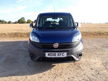 Used Fiat Doblo 2018 for sale - 76063801: Photo