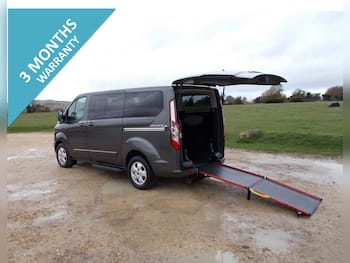 Used Ford Tourneo Custom 2018 for sale - 76253756: Photo